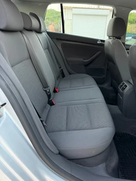 VW Golf 1.9 TDI 105 BKC | Auto.bg — изображение 12 VW Golf 1.9 TDI 105 BKC | Auto.bg — изображение 12