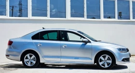 VW Jetta 1.6TDI 2013 Highline Executive Line | Auto.bg — изображение 5 VW Jetta 1.6TDI 2013 Highline Executive Line | Auto.bg — изображение 5