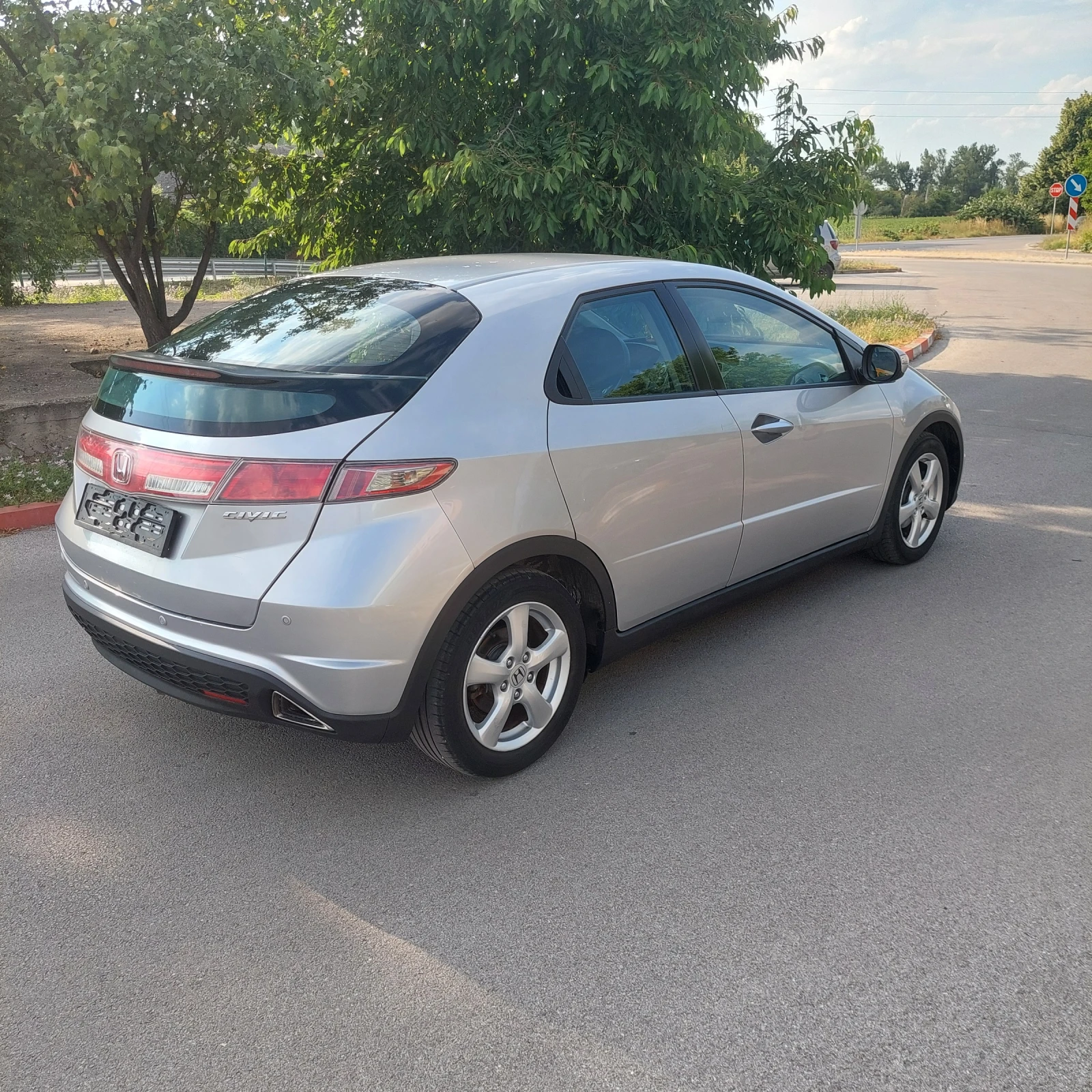 Honda Civic 1.4I - изображение 3 | Auto.bg Honda Civic 1.4I - изображение 3