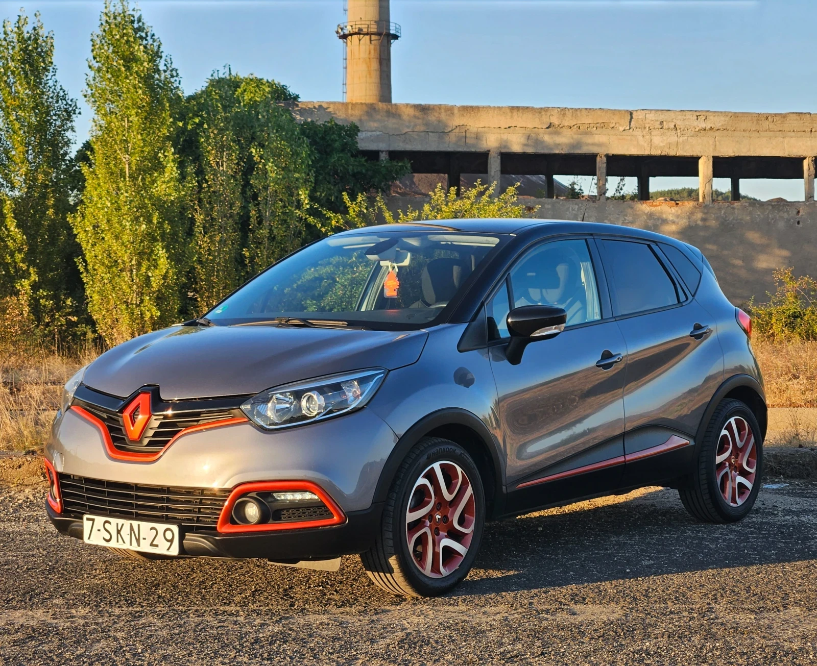Renault Captur Автоматик Orange Edition | Auto.bg — изображение 1 Renault Captur Автоматик Orange Edition | Auto.bg — изображение 1