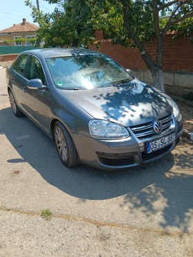 VW Jetta Седан - 8999 € - 44272038 2 | Car24.bg VW Jetta Седан - 8999 € - 44272038 2