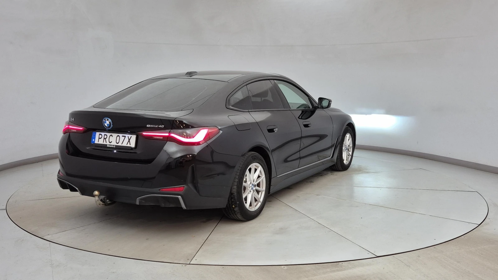 BMW i4 * 40  * АВТОФИНАНСИРАНЕ*  - изображение 4 | Auto.bg BMW i4 * 40  * АВТОФИНАНСИРАНЕ*  - изображение 4