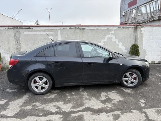 Chevrolet Cruze - 2500 € / 4889.57 лв. - 22130402 1 | Car24.bg Chevrolet Cruze - 2500 € / 4889.57 лв. - 22130402 1