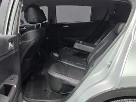 Kia Sportage The Bold Diesel 2.0 2Wd Prestige - 14840 € / 29024.52 лв. - 95861233 12 | Car24.bg Kia Sportage The Bold Diesel 2.0 2Wd Prestige - 14840 € / 29024.52 лв. - 95861233 12