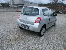 Renault Twingo 1.3 i - 3290 лв. / 1682.15 € - 43204393 4 | Car24.bg Renault Twingo 1.3 i - 3290 лв. / 1682.15 € - 43204393 4