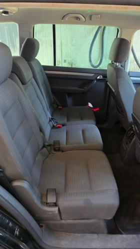 VW Touran 2.00 TDI | Auto.bg — изображение 11 VW Touran 2.00 TDI | Auto.bg — изображение 11