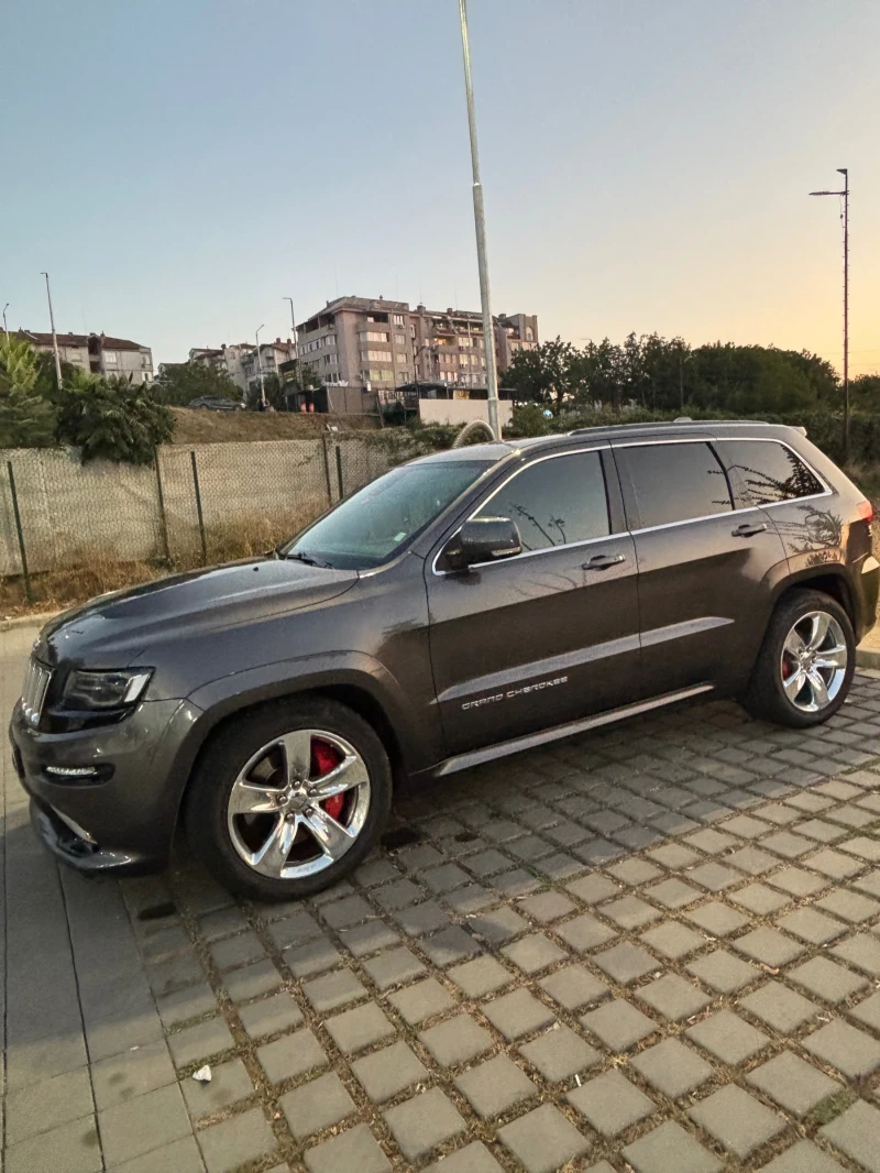 Jeep Grand cherokee 6.4 SRT - 41500 € - 63277655 1 | Car24.bg Jeep Grand cherokee 6.4 SRT - 41500 € - 63277655 1