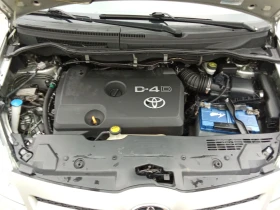 Toyota Corolla verso 2.2 D-4D - 136k.c. - 5300 лв. / 2709.85 € - 20737895 16 | Car24.bg Toyota Corolla verso 2.2 D-4D - 136k.c. - 5300 лв. / 2709.85 € - 20737895 16