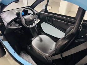 Renault Twizy eLECTRIC, Facelift, 2017 г. | Auto.bg — изображение 8 Renault Twizy eLECTRIC, Facelift, 2017 г. | Auto.bg — изображение 8