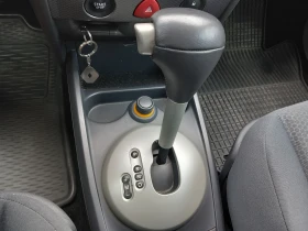 Renault Megane 1.6i Автоматик AC - 4900 лв. / 2505.33 € - 80413987 13 | Car24.bg Renault Megane 1.6i Автоматик AC - 4900 лв. / 2505.33 € - 80413987 13