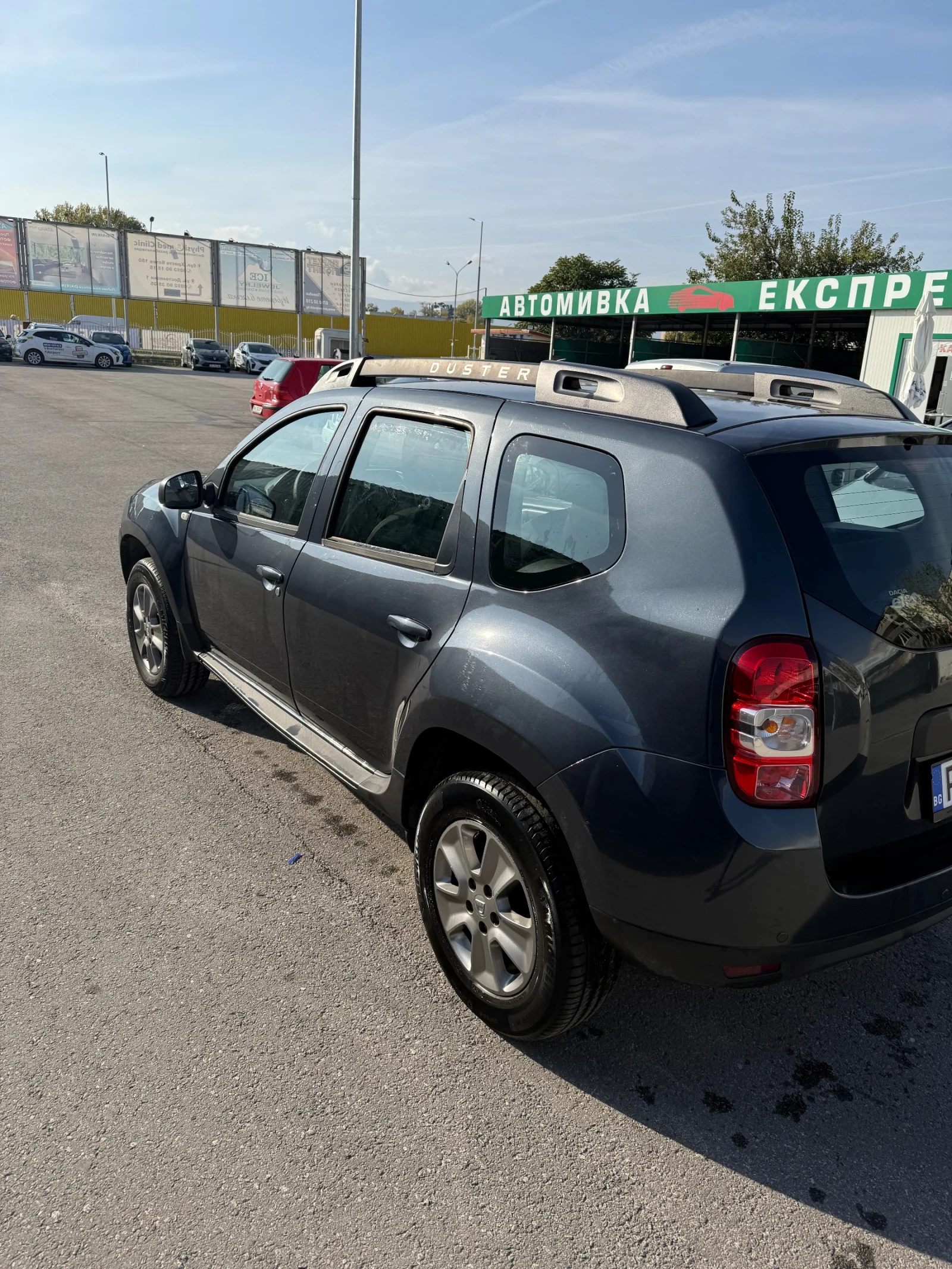 Dacia Duster 1.6i газ - изображение 10 | Auto.bg Dacia Duster 1.6i газ - изображение 10