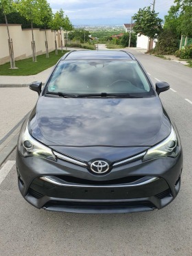 Обява за продажба на Toyota Avensis ~24 499 лв. - изображение 1