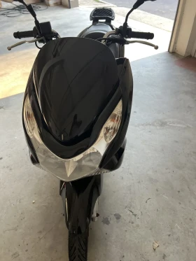 Honda Pcx 125 | Auto.bg — изображение 11 Honda Pcx 125 | Auto.bg — изображение 11