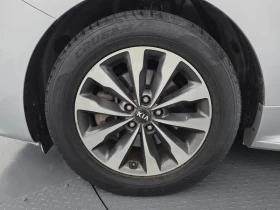 Kia Carnival 9-Seater Luxury 🔥Директен вносител🔥 | Auto.bg — изображение 5 Kia Carnival 9-Seater Luxury 🔥Директен вносител🔥 | Auto.bg — изображение 5