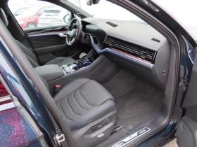 VW Touareg R PA 3.0 V6 eHybrid 4MOTION - 159000 лв. / 81295.41 € - 66070831 6 | Car24.bg VW Touareg R PA 3.0 V6 eHybrid 4MOTION - 159000 лв. / 81295.41 € - 66070831 6
