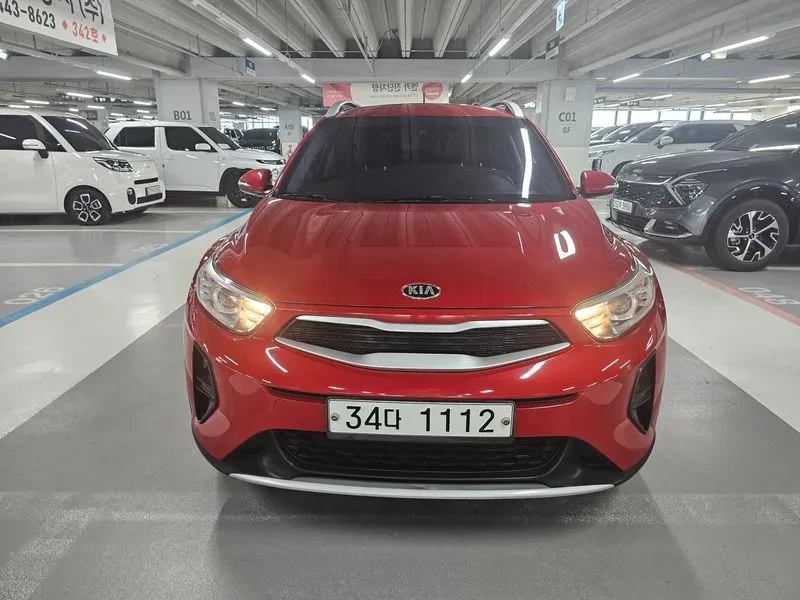 Kia Stonic 1.4 Deluxe | Auto.bg — изображение 1 Kia Stonic 1.4 Deluxe | Auto.bg — изображение 1