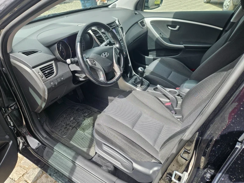 Hyundai I30 1, 4i "FIFA World Cup Edition" ЕВРО 5 , 6  - изображение 7 | Auto.bg Hyundai I30 1, 4i "FIFA World Cup Edition" ЕВРО 5 , 6  - изображение 7