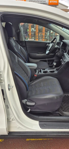 Kia Sportage 2.4 - 15500 € / 30315.36 лв. - 17940163 8 | Car24.bg Kia Sportage 2.4 - 15500 € / 30315.36 лв. - 17940163 8