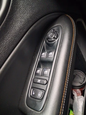 Jeep Compass - 9990 € / 19538.74 лв. - 79873854 9 | Car24.bg Jeep Compass - 9990 € / 19538.74 лв. - 79873854 9