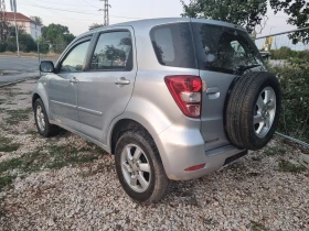 Daihatsu Terios 1.5i 4X4 ESKLUXIVE - 1999 € - 40486347 4 | Car24.bg Daihatsu Terios 1.5i 4X4 ESKLUXIVE - 1999 € - 40486347 4