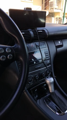 Mercedes-Benz C 200 спорт купе - 4000 € / 7823.32 лв. - 35815002 10 | Car24.bg Mercedes-Benz C 200 спорт купе - 4000 € / 7823.32 лв. - 35815002 10