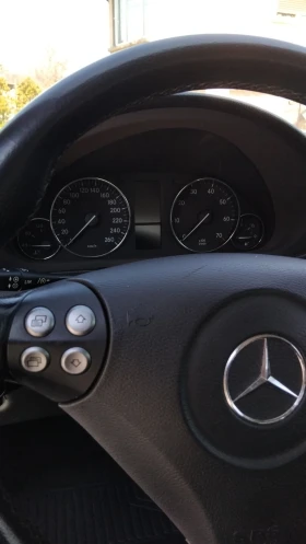 Mercedes-Benz C 200 спорт купе - 4000 € / 7823.32 лв. - 35815002 11 | Car24.bg Mercedes-Benz C 200 спорт купе - 4000 € / 7823.32 лв. - 35815002 11