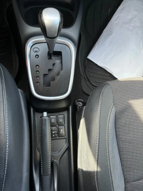 Toyota Yaris 1.5 E-CVT Hybrid Aut. 73ps | Auto.bg — изображение 14 Toyota Yaris 1.5 E-CVT Hybrid Aut. 73ps | Auto.bg — изображение 14