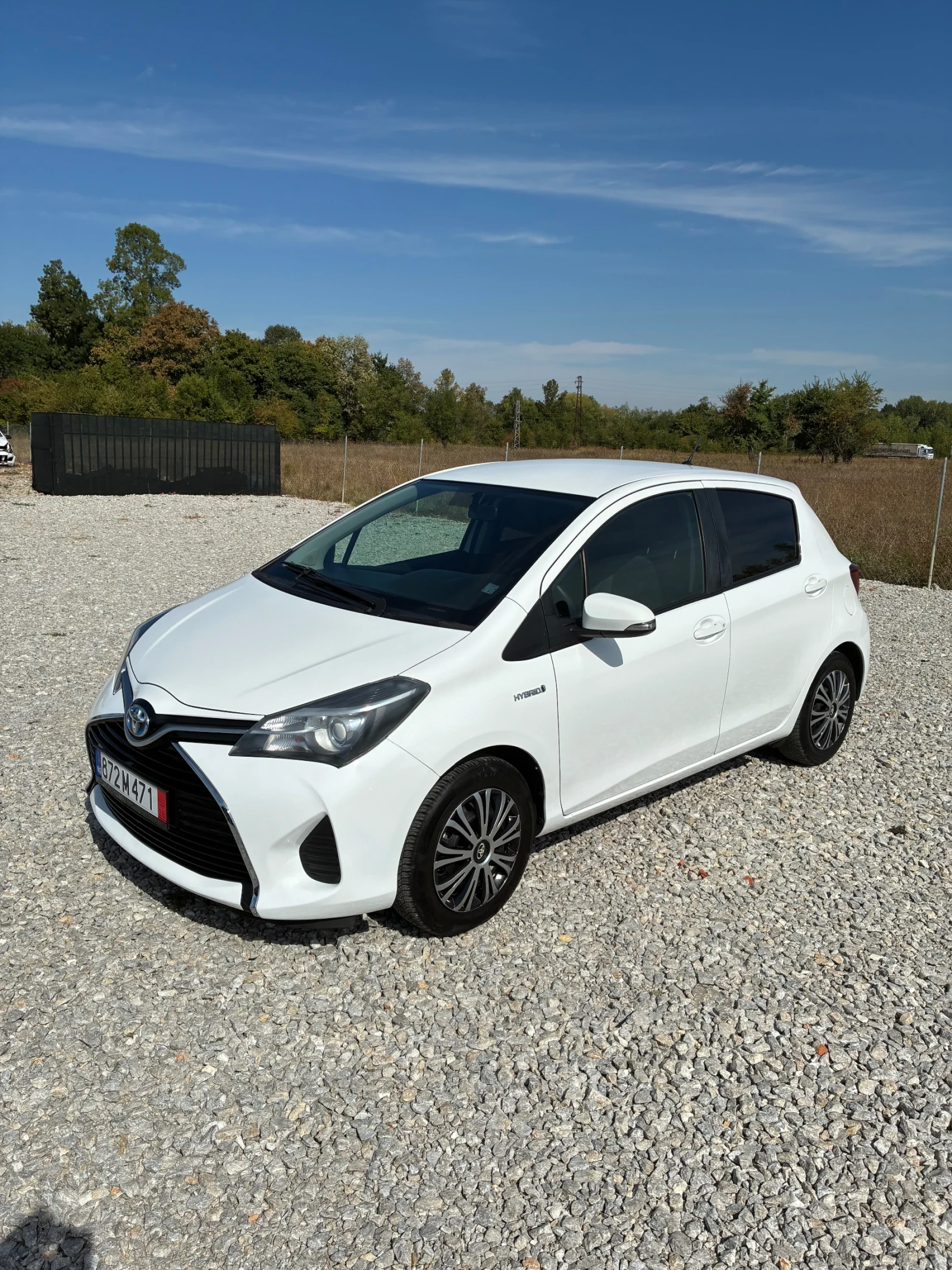Toyota Yaris 1.5 E-CVT Hybrid Aut. 73ps | Auto.bg — изображение 1 Toyota Yaris 1.5 E-CVT Hybrid Aut. 73ps | Auto.bg — изображение 1