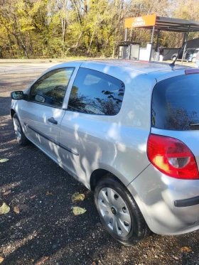 Renault Clio - 1680 € / 3285.79 лв. - 82494353 5 | Car24.bg Renault Clio - 1680 € / 3285.79 лв. - 82494353 5