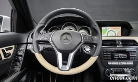 Mercedes-Benz C 200 CGI Avantgarde Style Package | Auto.bg — изображение 13 Mercedes-Benz C 200 CGI Avantgarde Style Package | Auto.bg — изображение 13