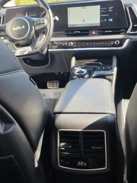 Kia Sportage 1.6 T-GDi 215ch ISG Hybrid GT-line BVA6 | Auto.bg — изображение 15 Kia Sportage 1.6 T-GDi 215ch ISG Hybrid GT-line BVA6 | Auto.bg — изображение 15