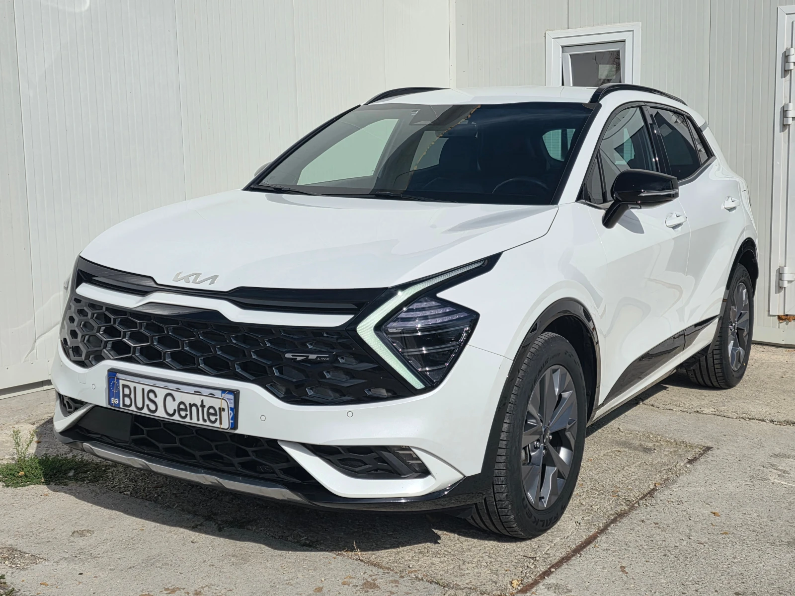 Kia Sportage 1.6 T-GDi 215ch ISG Hybrid GT-line BVA6 | Auto.bg — изображение 1 Kia Sportage 1.6 T-GDi 215ch ISG Hybrid GT-line BVA6 | Auto.bg — изображение 1