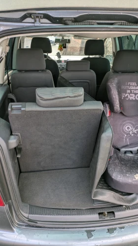 VW Touran - 3000 € / 5867.49 лв. - 69849835 4 | Car24.bg VW Touran - 3000 € / 5867.49 лв. - 69849835 4