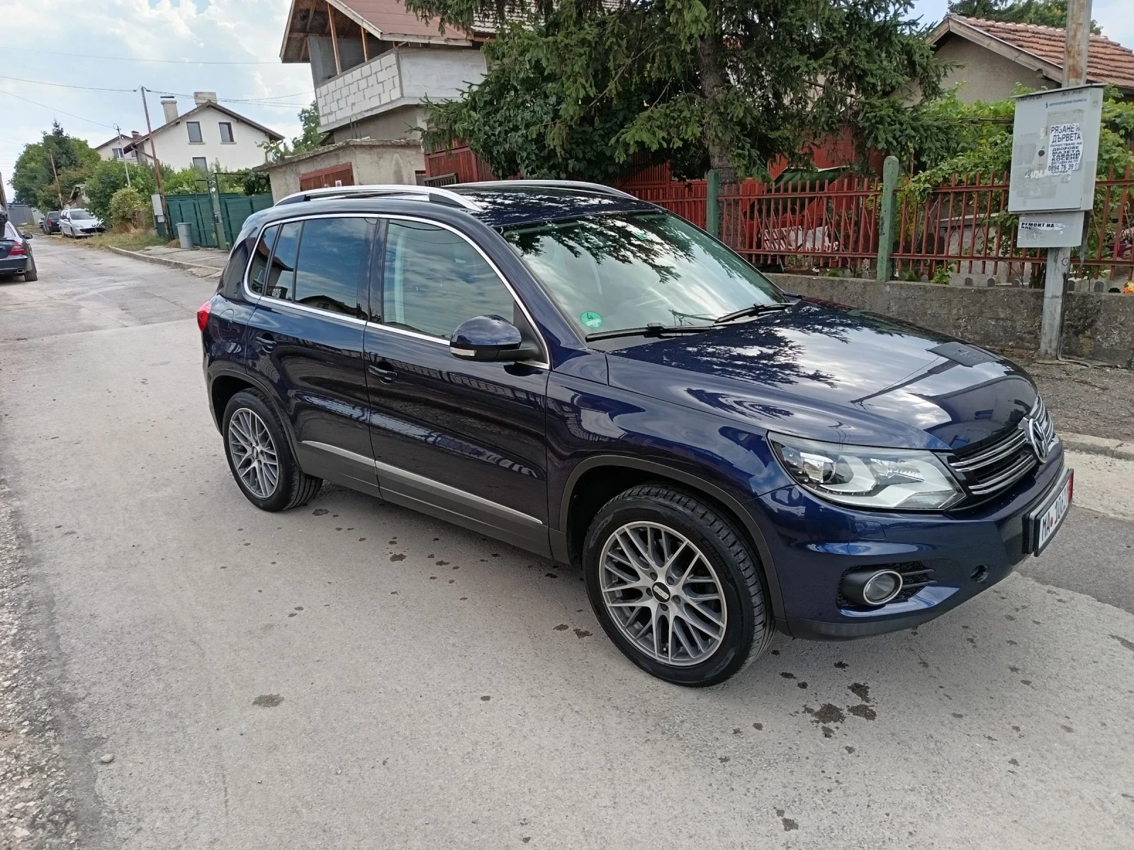 VW Tiguan 2.0 топ състояние 170к.с - изображение 9 | Auto.bg VW Tiguan 2.0 топ състояние 170к.с - изображение 9