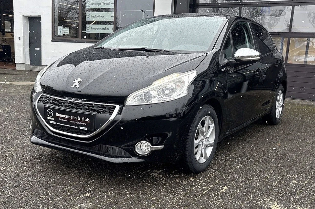 Peugeot 208 1.2 i | Auto.bg — изображение 1 Peugeot 208 1.2 i | Auto.bg — изображение 1