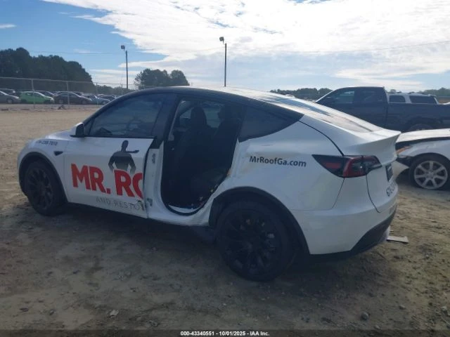 Tesla Model Y LONG RANGE DUAL MOTOR - изображение 9 | Auto.bg Tesla Model Y LONG RANGE DUAL MOTOR - изображение 9