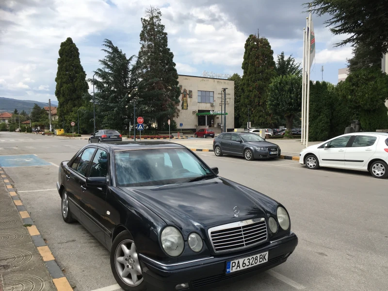 Mercedes-Benz E 200 W210 - 2500 € / 4889.57 лв. - 42530265 1 | Car24.bg Mercedes-Benz E 200 W210 - 2500 € / 4889.57 лв. - 42530265 1