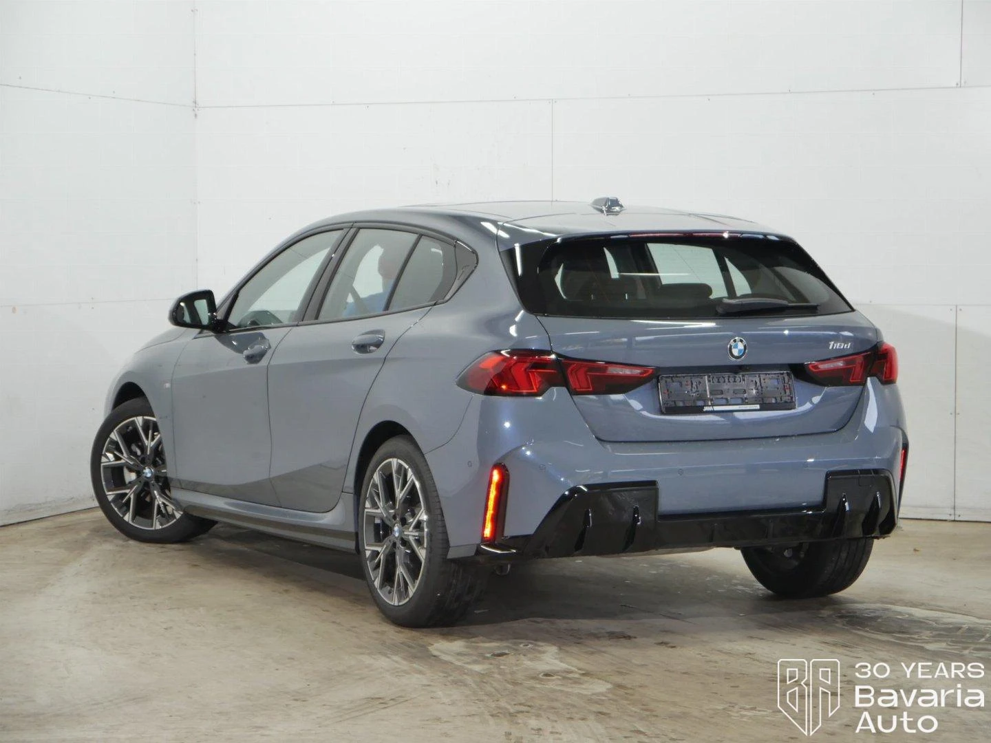 BMW 118 d M Sport Paket Steptronic - изображение 2 | Auto.bg BMW 118 d M Sport Paket Steptronic - изображение 2