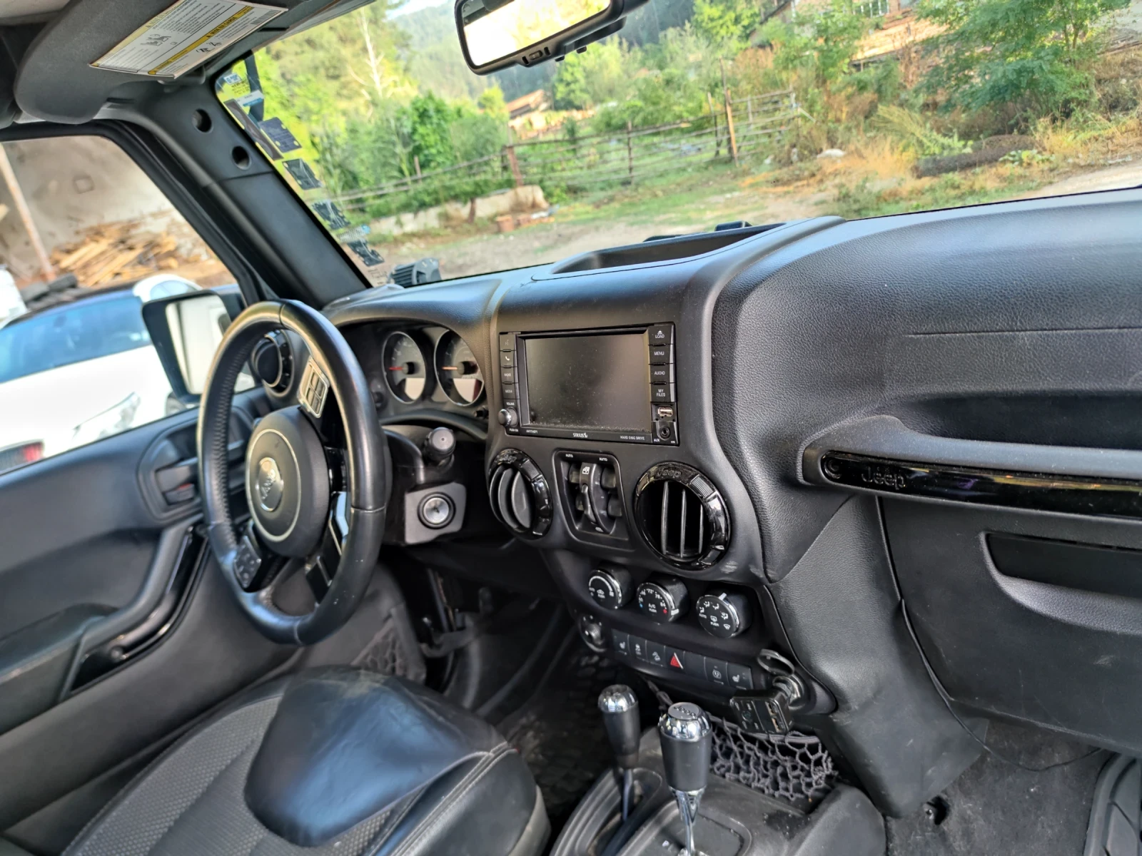 Jeep Wrangler JK Sahara Back country 3.6 286 hp - изображение 5 | Auto.bg Jeep Wrangler JK Sahara Back country 3.6 286 hp - изображение 5