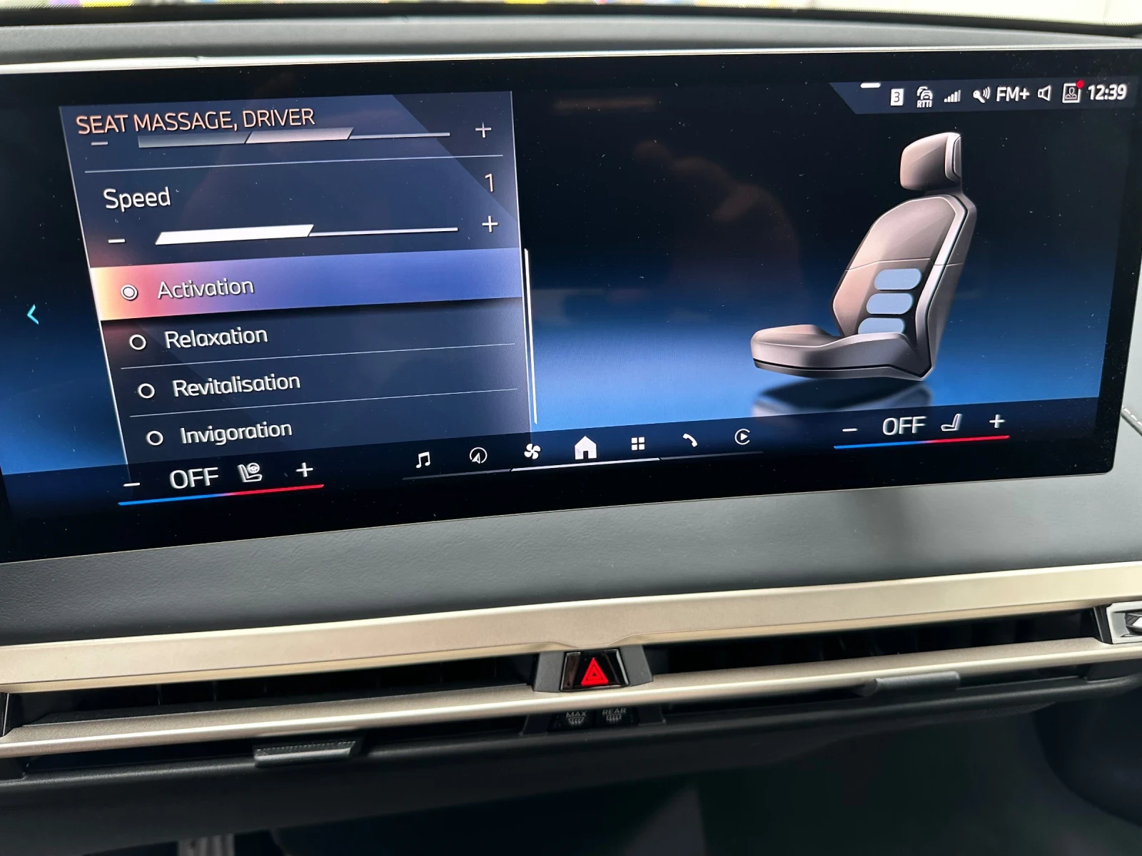 BMW iX ВЪЗДУХ/ОБДУХВАНЕ/МАСАЖ/КОЖА-НАПА - изображение 10 | Auto.bg BMW iX ВЪЗДУХ/ОБДУХВАНЕ/МАСАЖ/КОЖА-НАПА - изображение 10