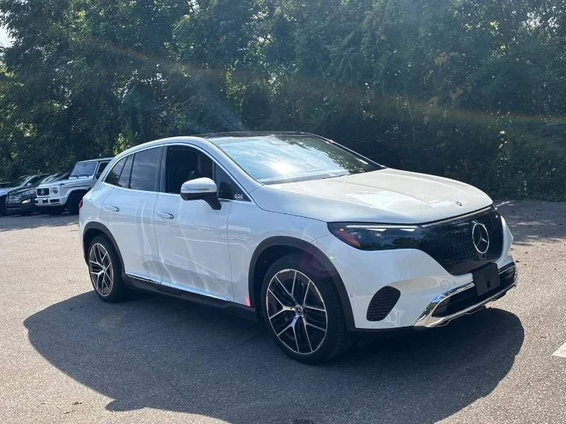 Mercedes-Benz EQE 350 * 4MATIC * ПРЕДСТАВИТЕЛСТВО * CARFAX | Auto.bg — изображение 1 Mercedes-Benz EQE 350 * 4MATIC * ПРЕДСТАВИТЕЛСТВО * CARFAX | Auto.bg — изображение 1