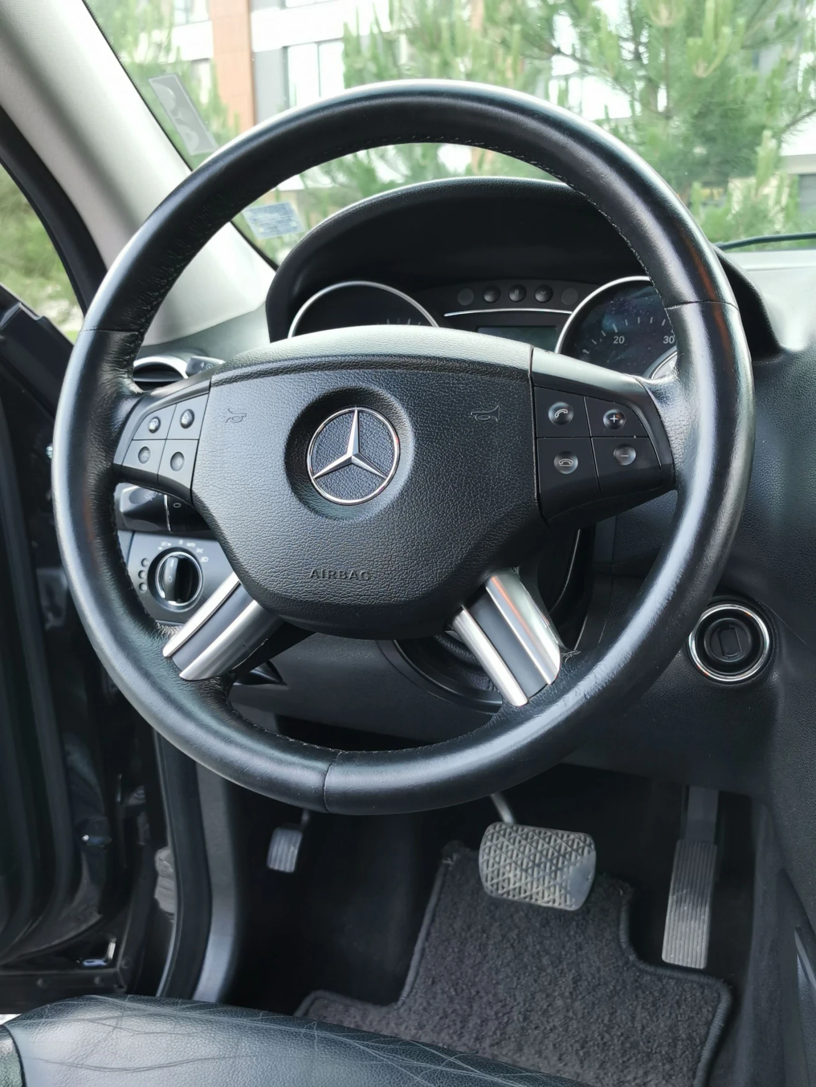 Mercedes-Benz ML 320 OFFROAD ПАКЕТ - изображение 8 | Auto.bg Mercedes-Benz ML 320 OFFROAD ПАКЕТ - изображение 8