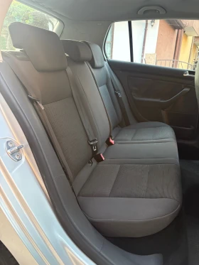 VW Golf 5 1.6i Automat - 3000 € - 39749974 12 | Car24.bg VW Golf 5 1.6i Automat - 3000 € - 39749974 12