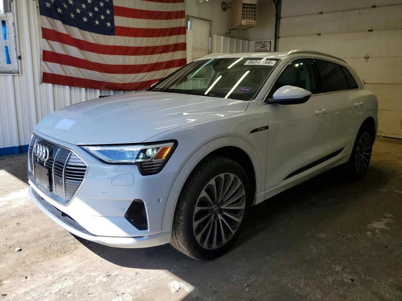Audi E-Tron Prestige - 15999 € - 28349834 1 | Car24.bg Audi E-Tron Prestige - 15999 € - 28349834 1