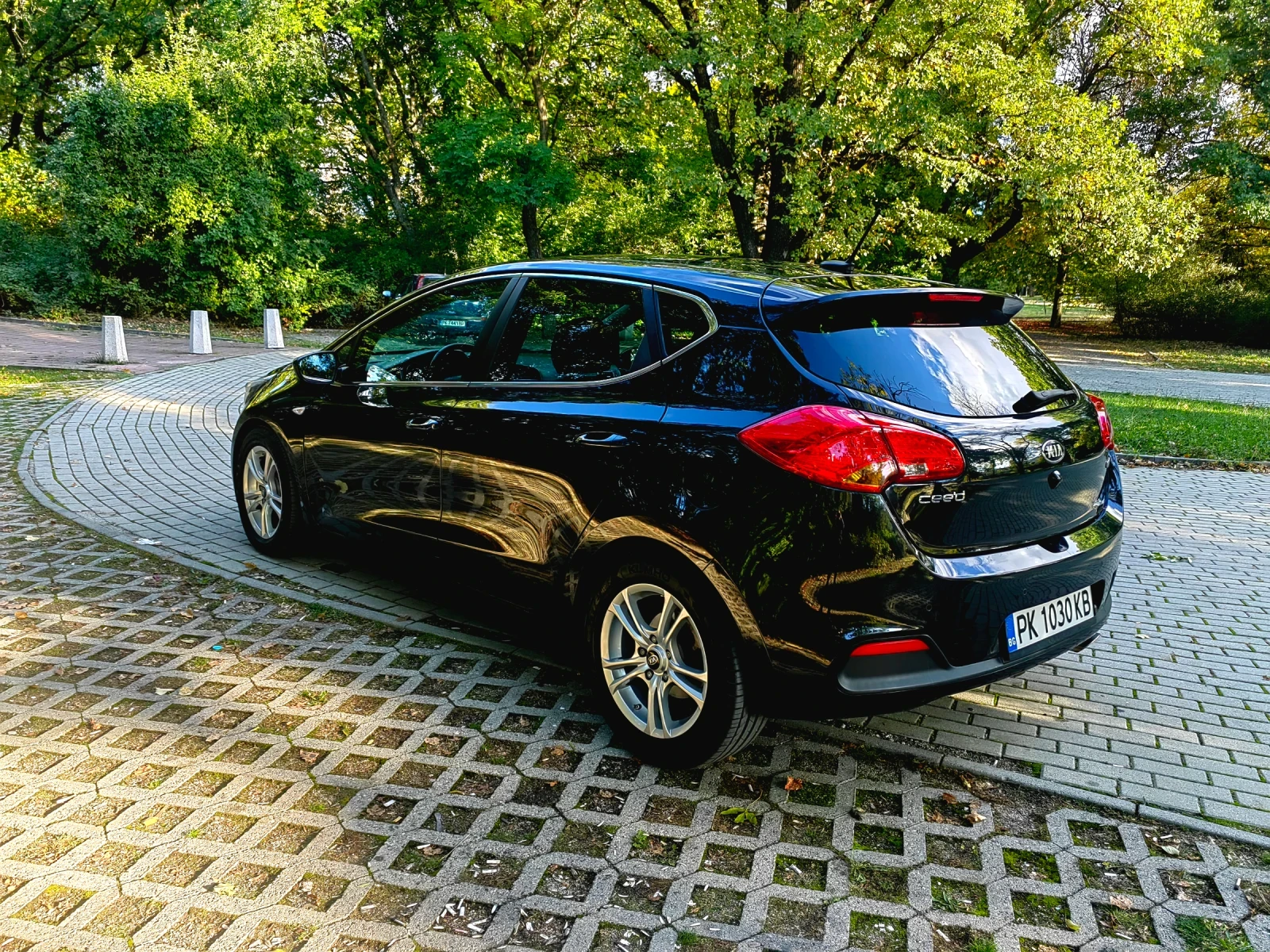 Kia Ceed 1.6 Бензин 135кс - изображение 5 | Auto.bg Kia Ceed 1.6 Бензин 135кс - изображение 5