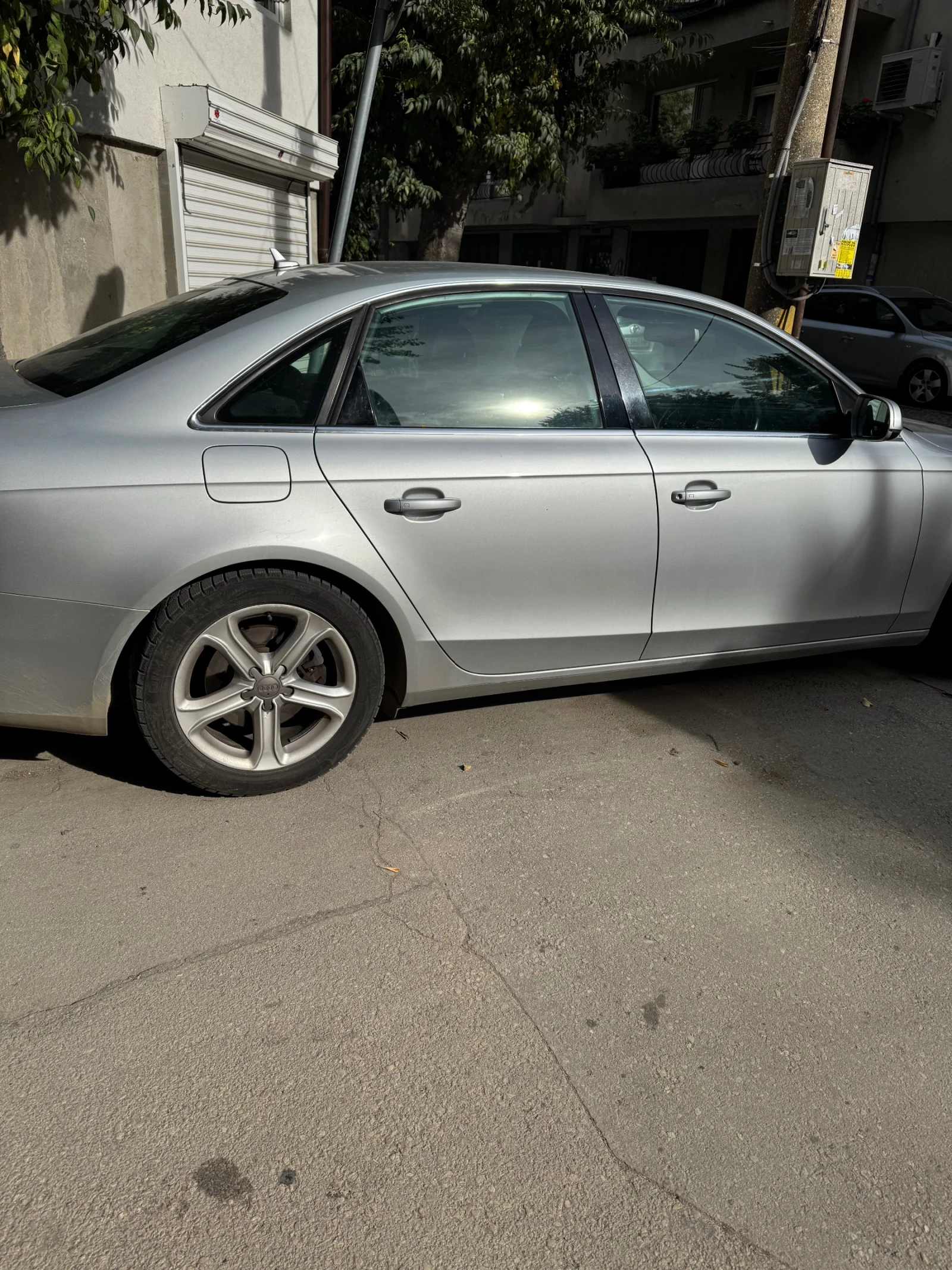 Audi A4 2.0 TDI - изображение 7 | Auto.bg Audi A4 2.0 TDI - изображение 7