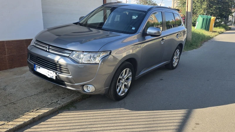 Mitsubishi Outlander PHEV - 8500 € / 16624.56 лв. - 83694600 1 | Car24.bg Mitsubishi Outlander PHEV - 8500 € / 16624.56 лв. - 83694600 1