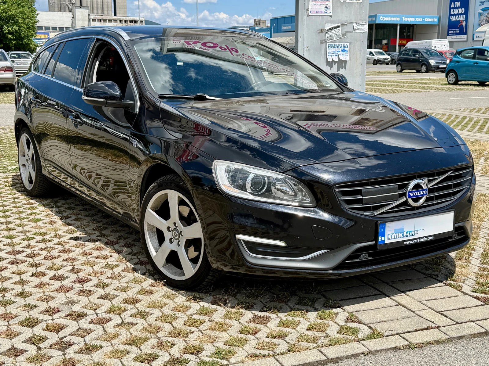 Volvo V60 181к.с., 8ск., OCEAN RACE | Auto.bg — изображение 1 Volvo V60 181к.с., 8ск., OCEAN RACE | Auto.bg — изображение 1