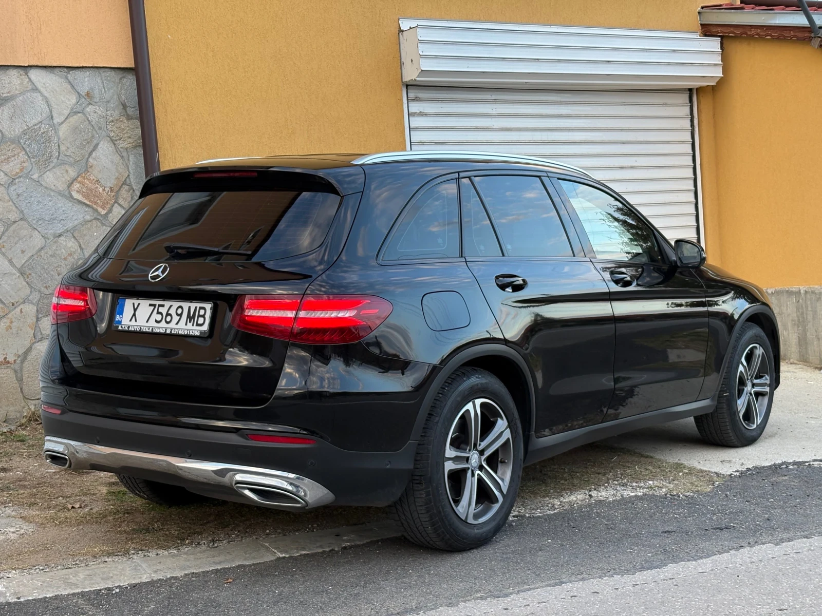 Mercedes-Benz GLC 220 4Matic 9G-tronic AMG LINE - изображение 4 | Auto.bg Mercedes-Benz GLC 220 4Matic 9G-tronic AMG LINE - изображение 4