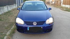 VW Golf Гаражен